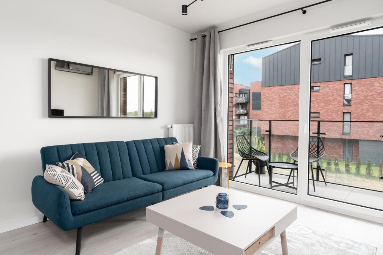 פוזנן Stara Cegielnia Lake View Apartment By Renters Prestige מראה חיצוני תמונה