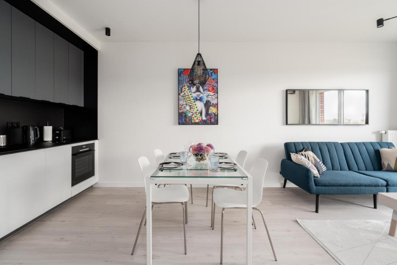 פוזנן Stara Cegielnia Lake View Apartment By Renters Prestige מראה חיצוני תמונה